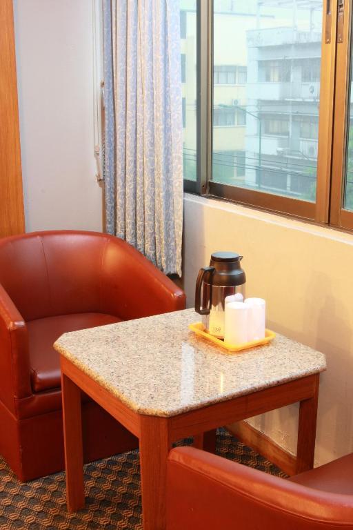 Pradipat Hotel Bangkok Chambre photo